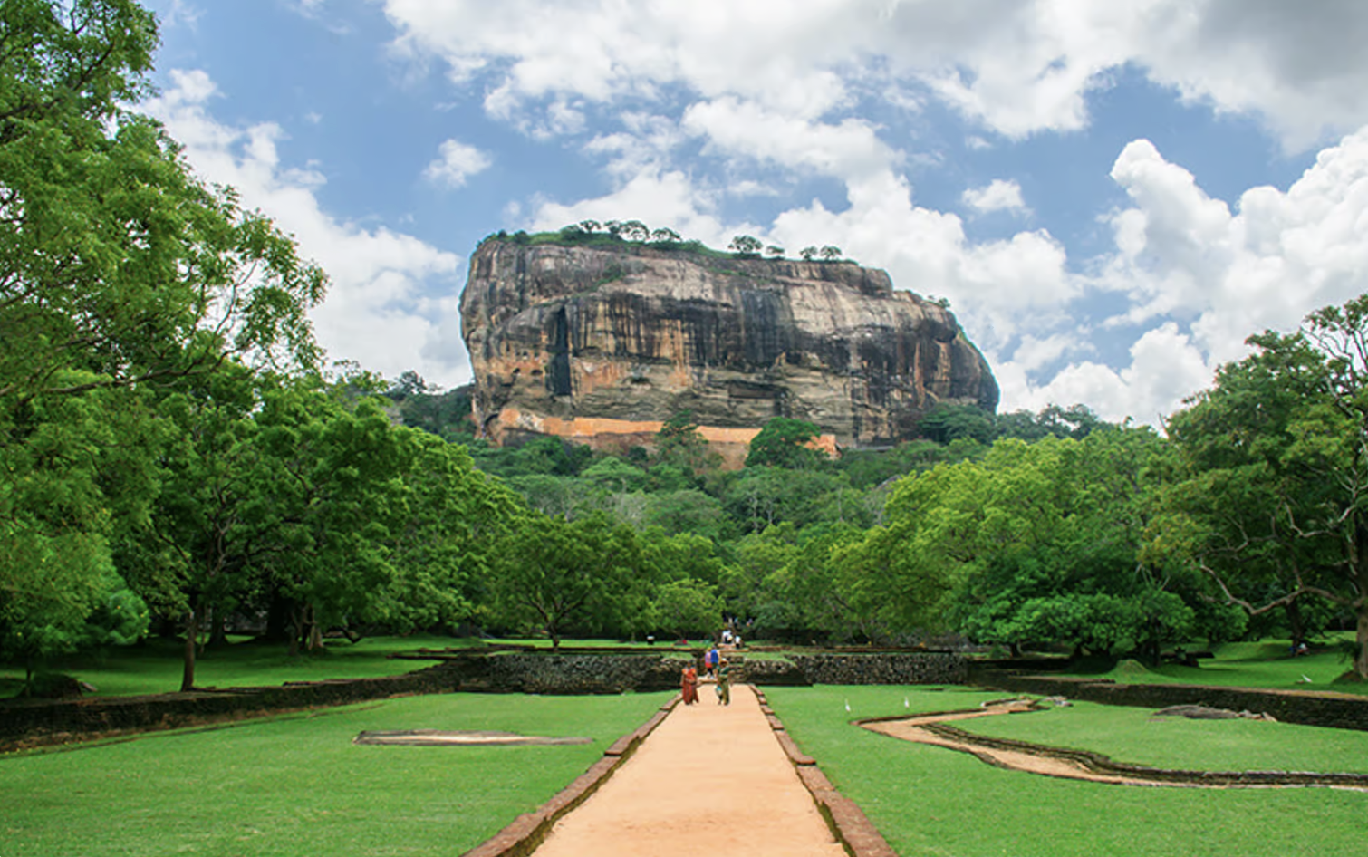 Day 2: Colombo to Sigiriya